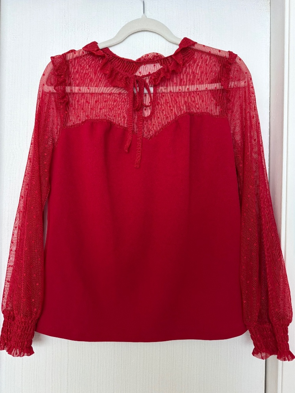 New York & Company Red Sheer Lace Top – Size Medium – NWT